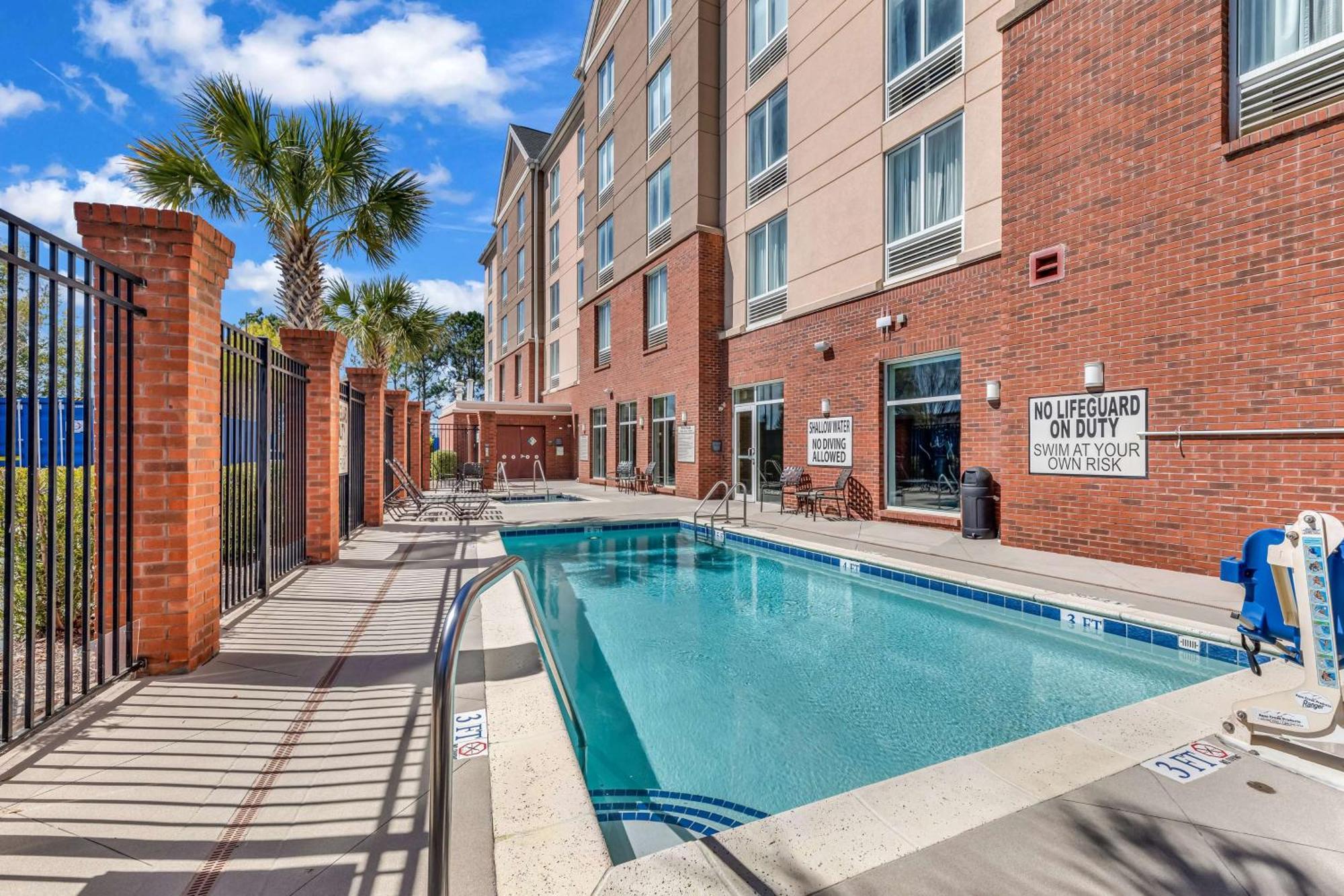 Hilton Garden Inn Myrtle Beach/Coastal Grand Mall Buitenkant foto